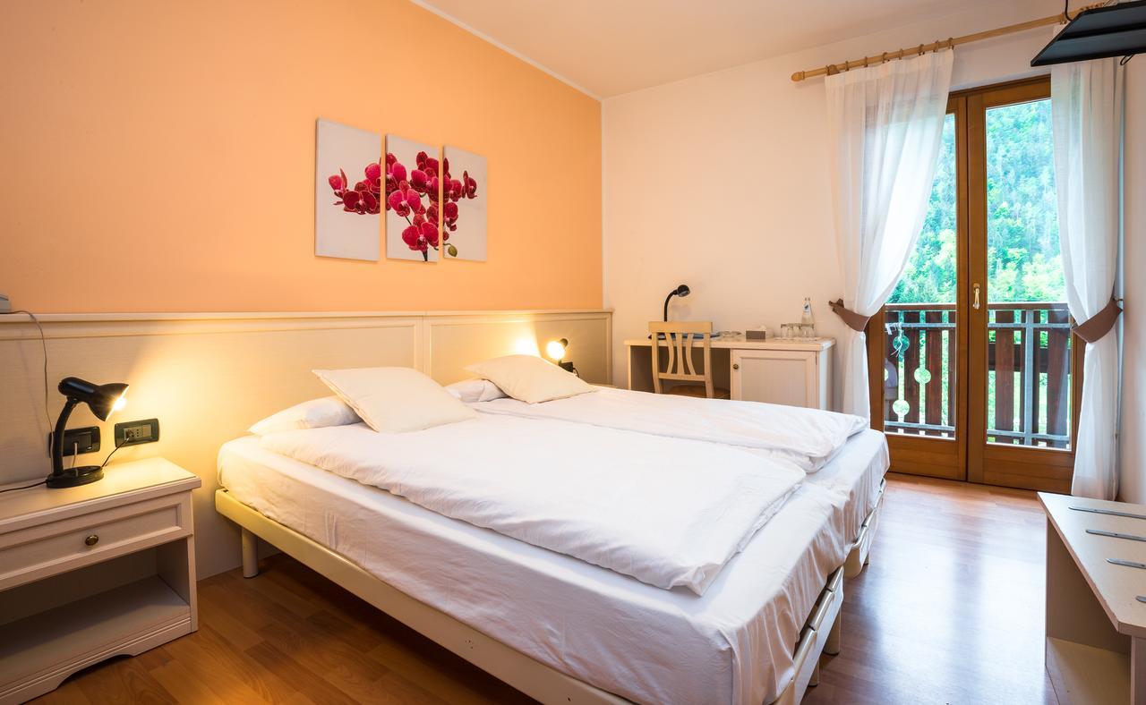 Albergo Maggiorina Bezzecca Eksteriør billede