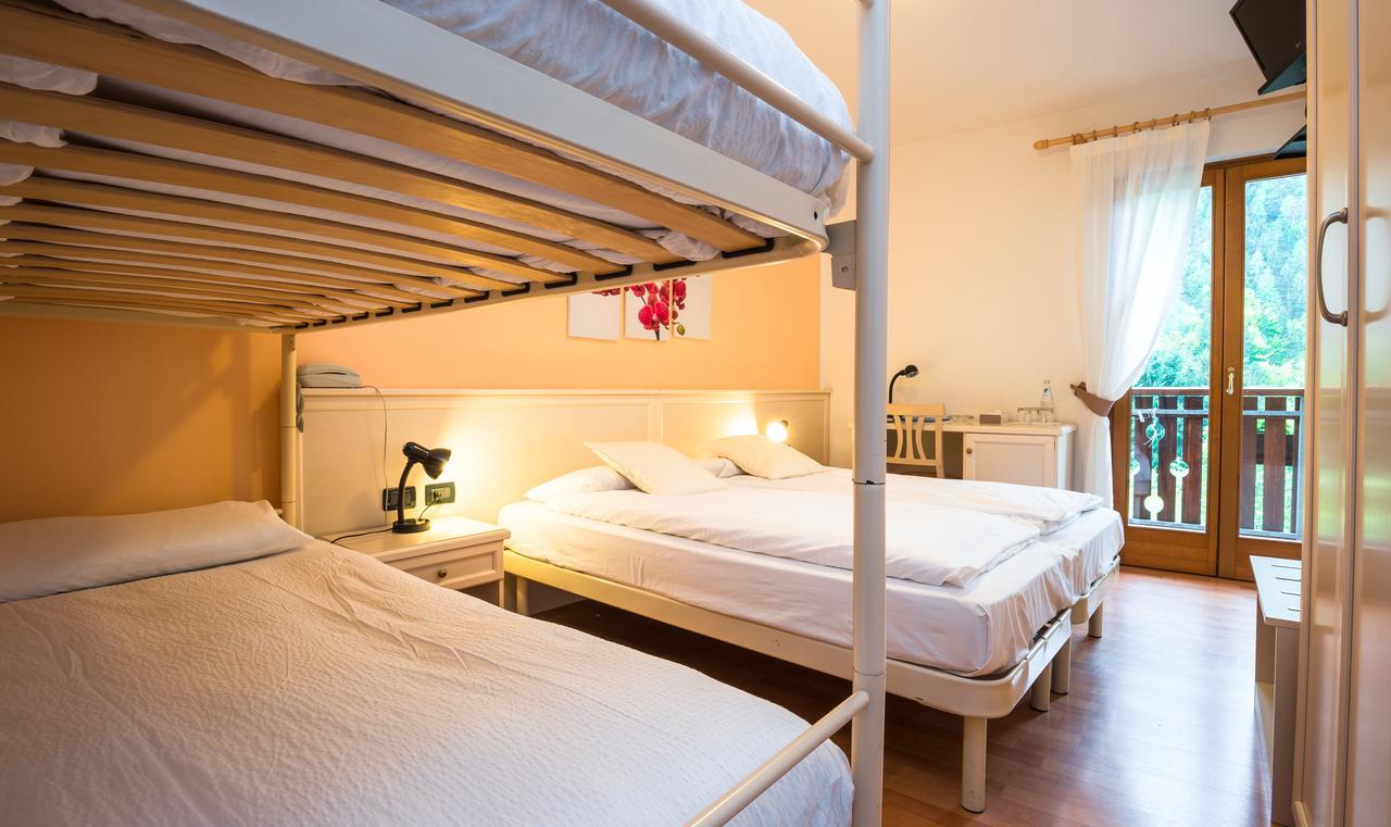Albergo Maggiorina Bezzecca Eksteriør billede
